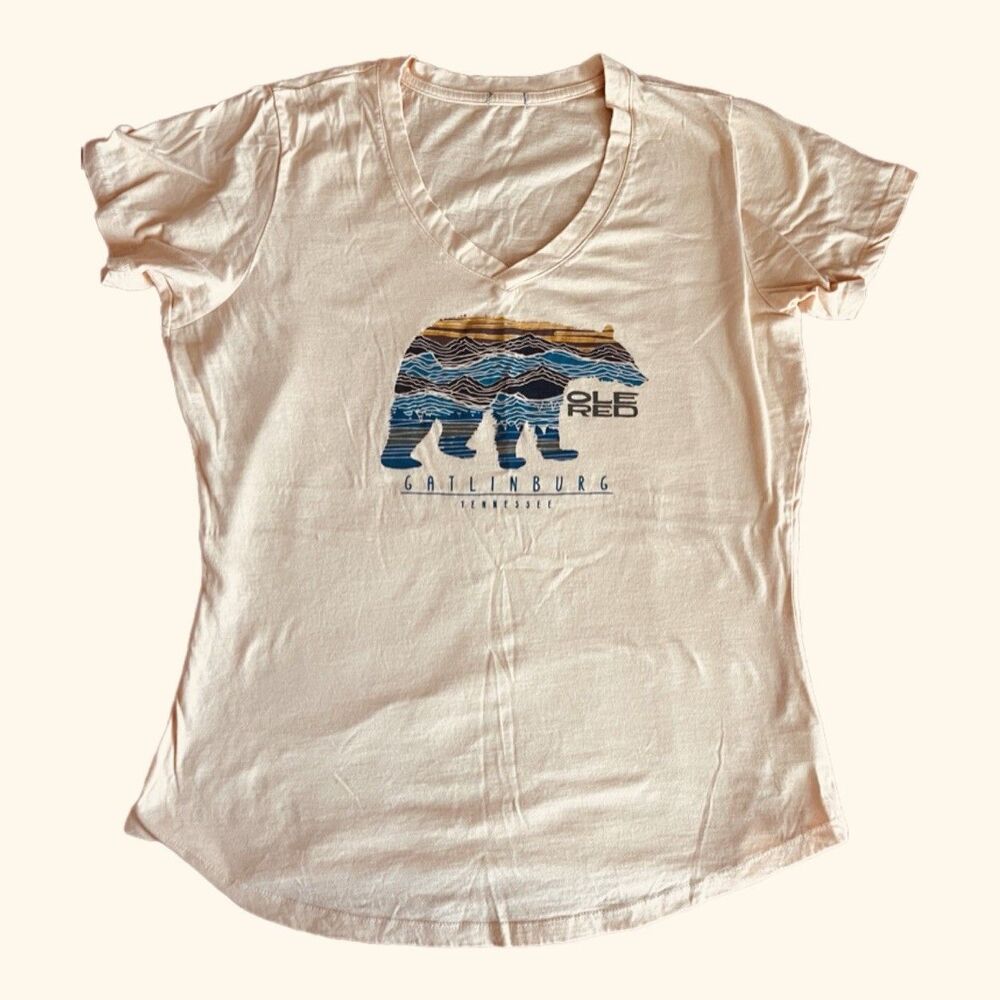 Ole Red Gatlinburg Tn Woman’s V Neck Tee Peach/orange Bear XXL